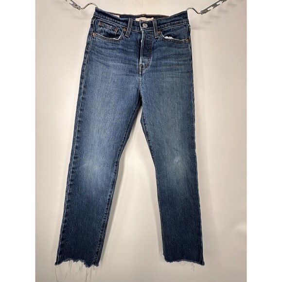 Levis Wedgie Jeans Size 25 High Rise Straight Medium Blue Denim Button Fly - Picture 1 of 16